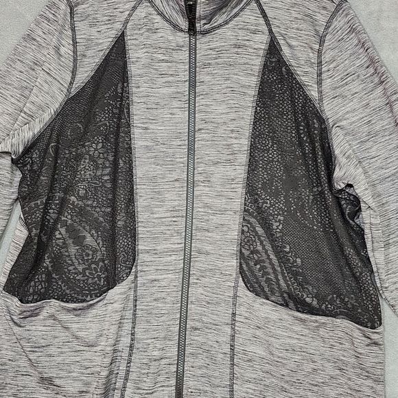 Maurices Zip Up Jacket In‎ Motion Size 1 Heather Gray Black Mesh Lace 16/18 - Picture 3 of 7